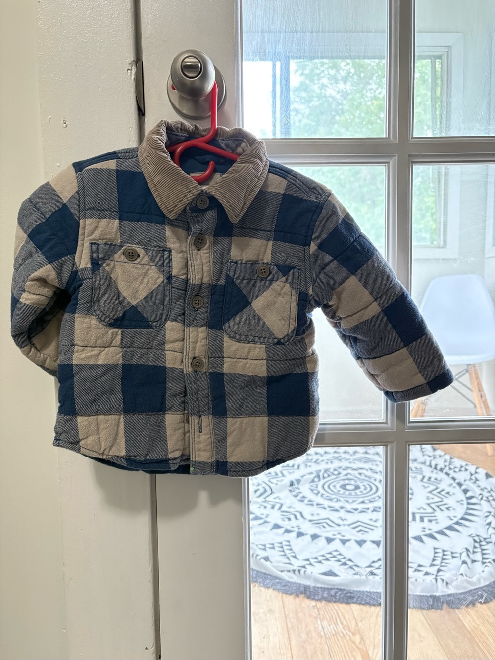 GAP Boys Navy and Cream Plaid Puffer Jacket